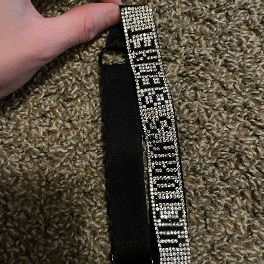 Victoria's Secret Black Bra with Logo Straps - Picture 4 of 7